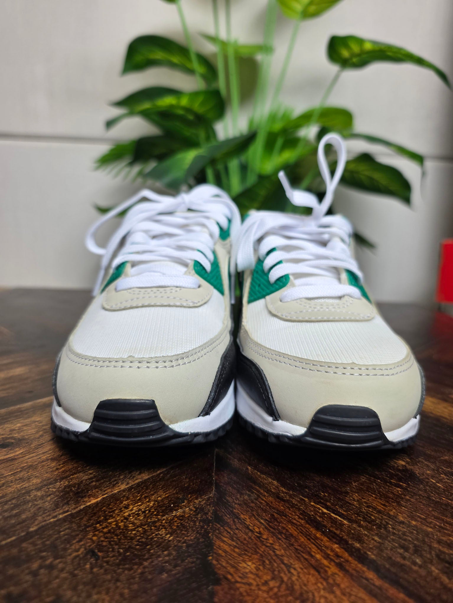 Nike Air Max 90 White Malachite maat 42