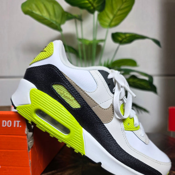 Nike Air Max 90 GS Cyber Volt maat 38