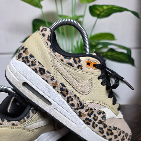 Nike Air Max 1 Leopard maat 36,5