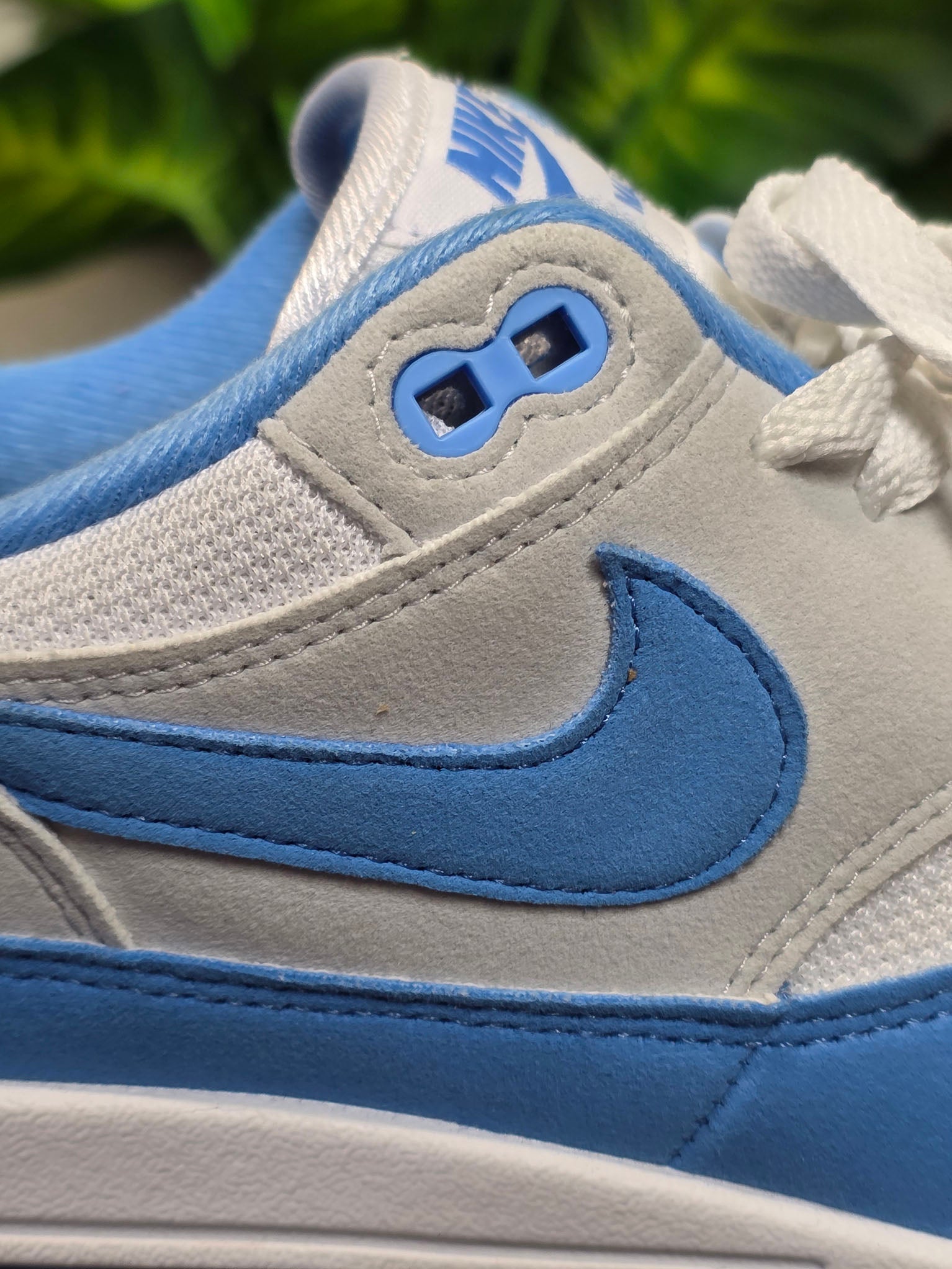 Nike Air Max 1 University Blue maat 43