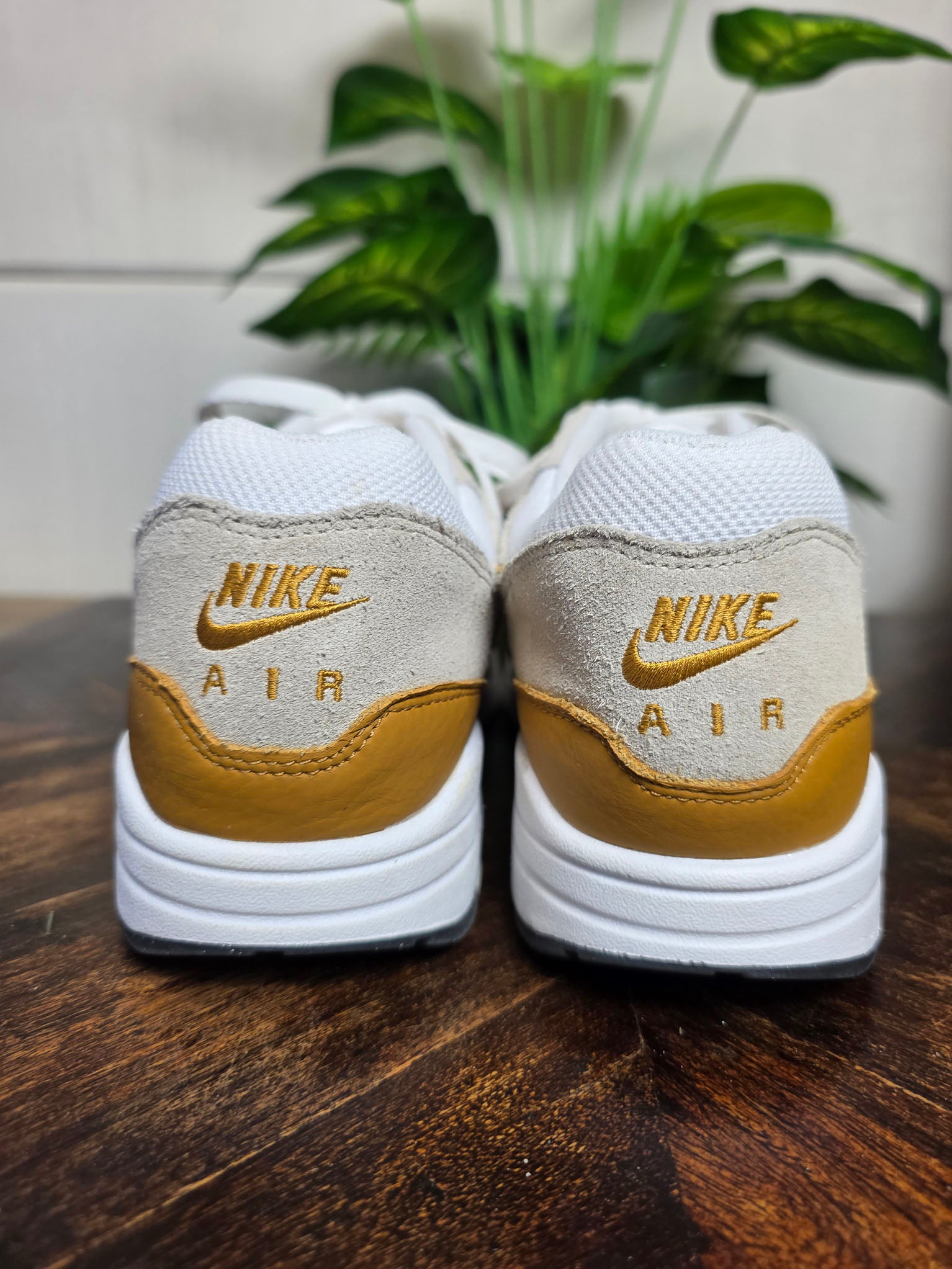 Nike Air Max 1 Bronze maat 45