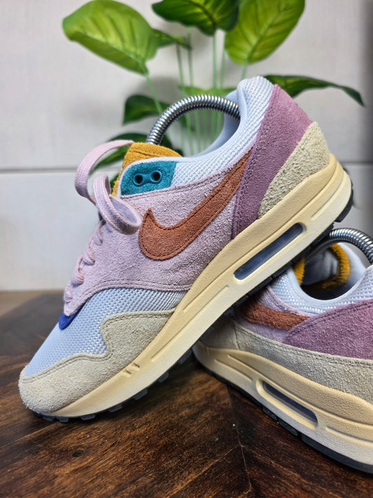 Nike Air Max 1 WMNS Tan Line maat 41