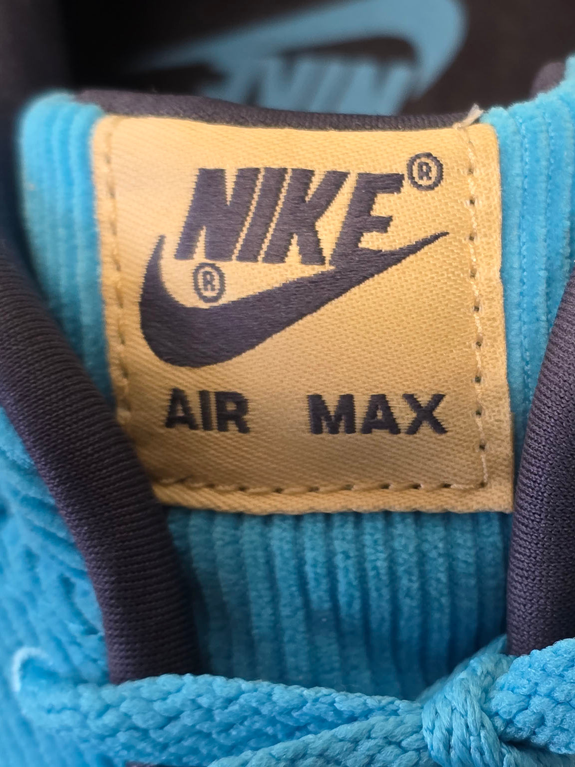 Nike Air Max 1 PRM Blue Corduroy maat 48,5