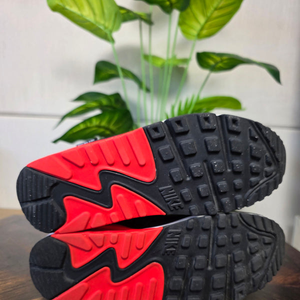 Nike Air Max 90 Kiss My Airs maat 38,5