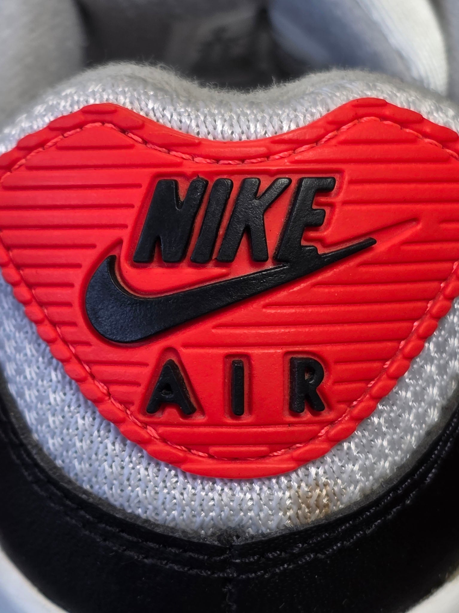 Nike Air Max 90 Kiss My Airs maat 38,5