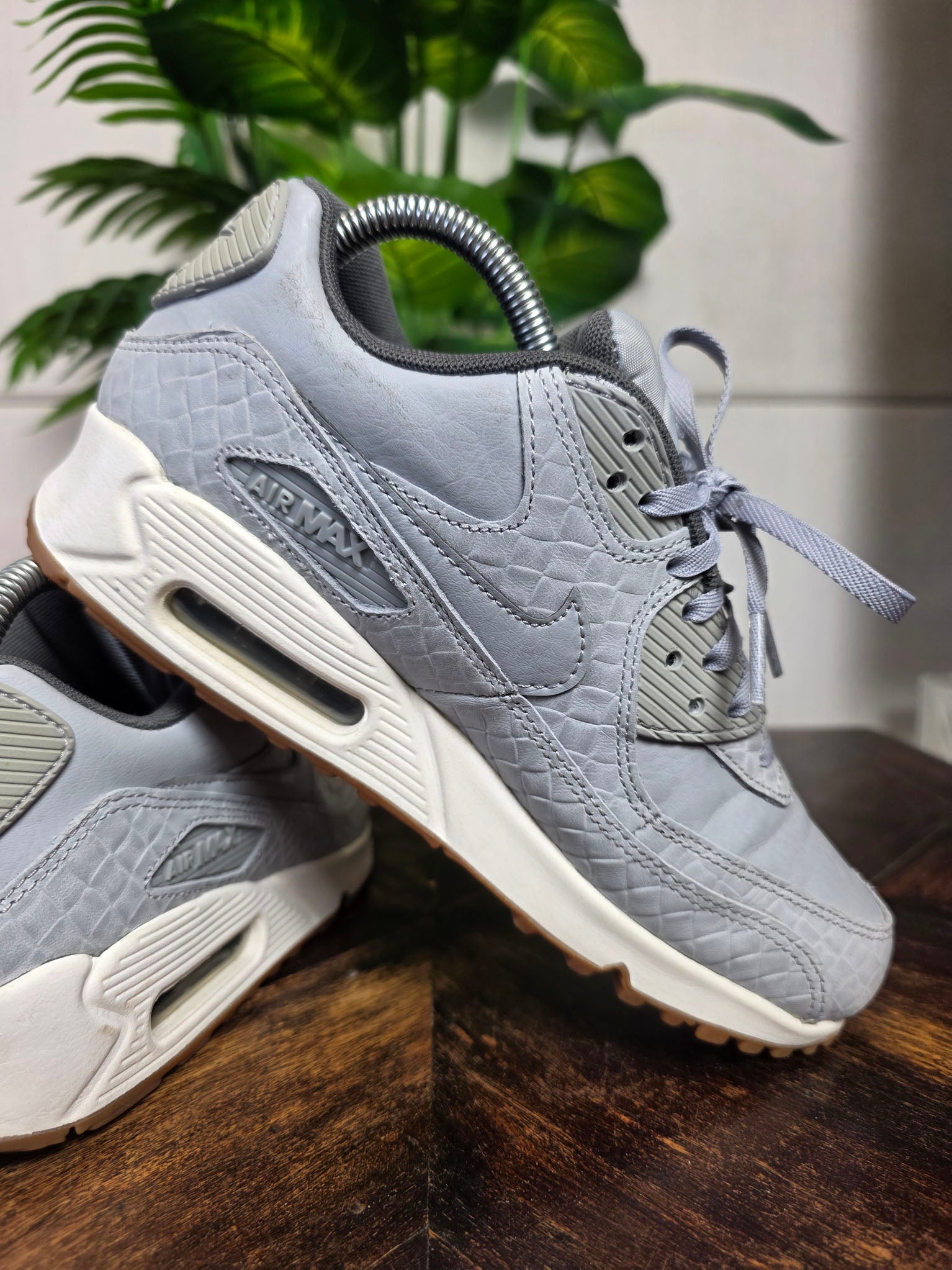 Nike Air Max 90 Premium Wolf Grey maat 38,5