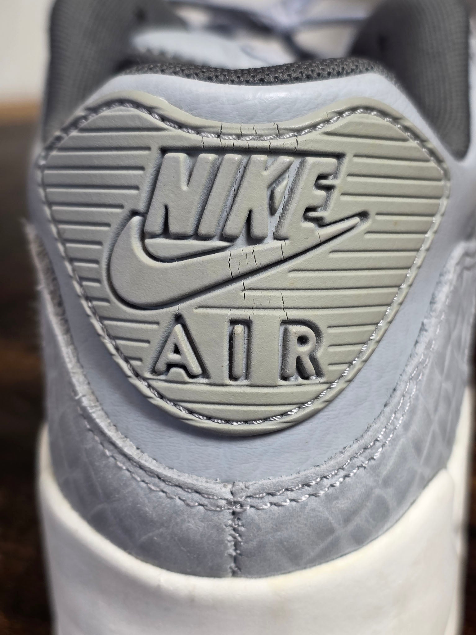 Nike Air Max 90 Premium Wolf Grey maat 38,5
