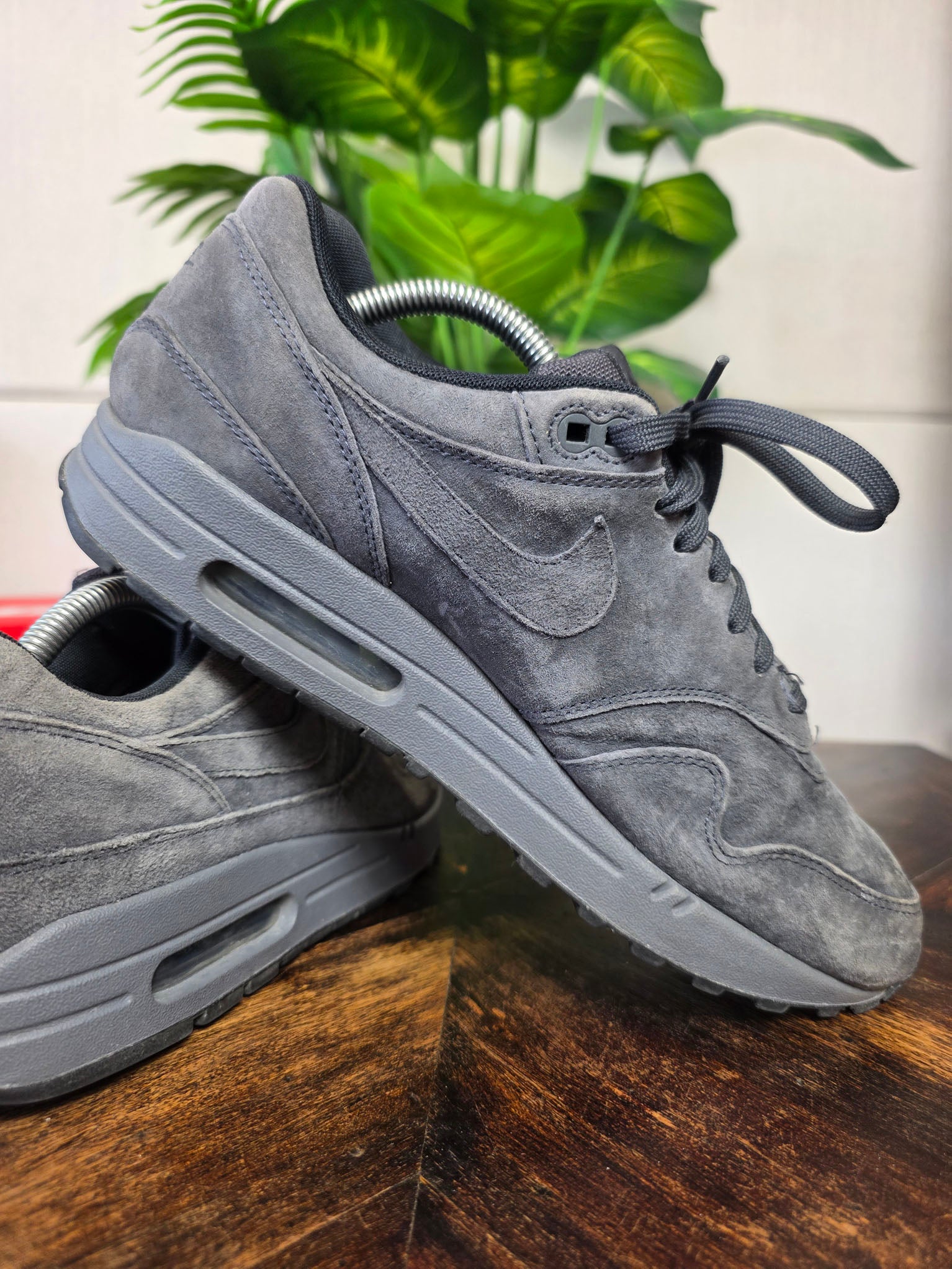 Nike Air Max 1 Premium Anthracite maat 43