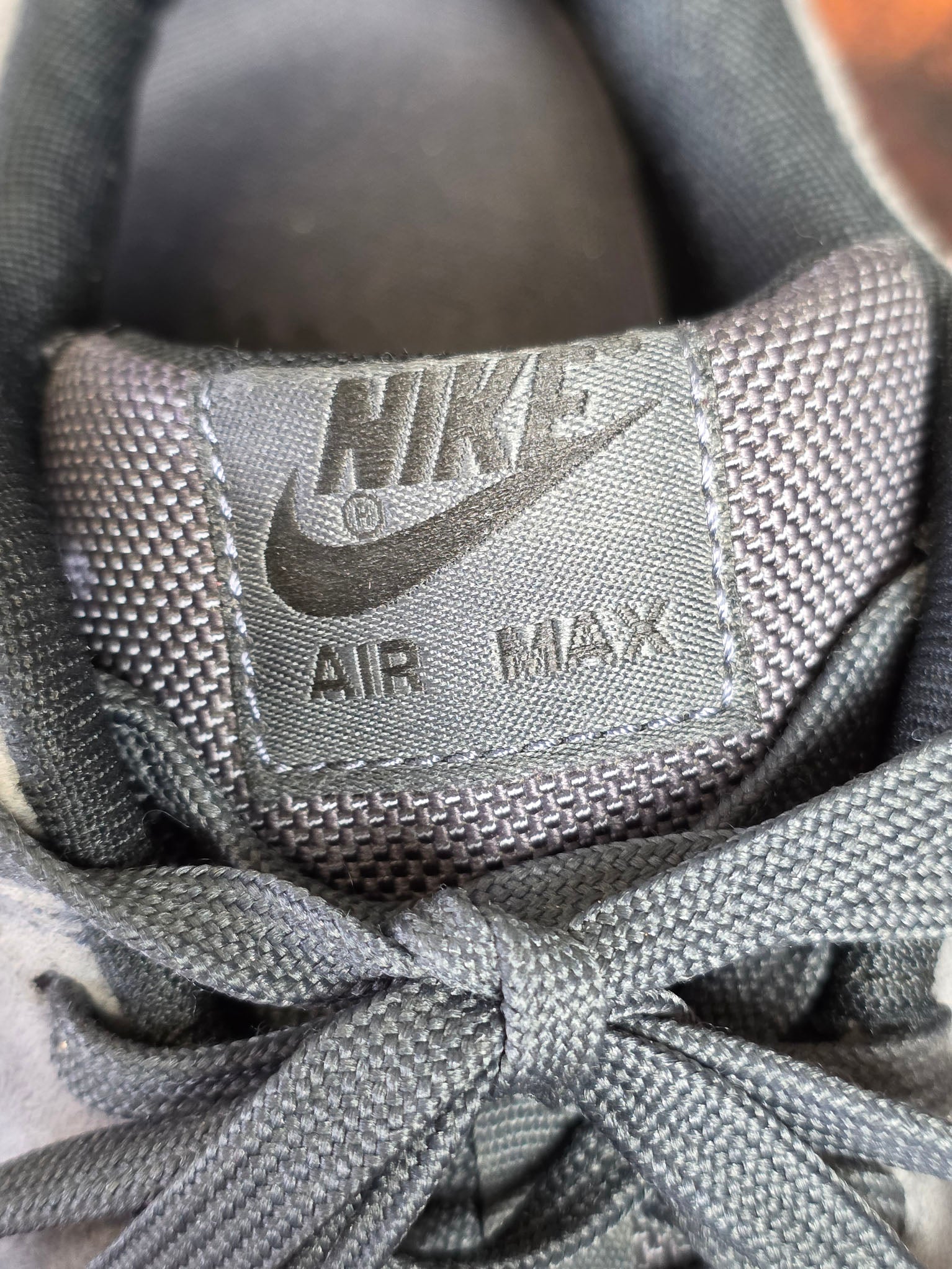 Nike Air Max 1 Premium Anthracite maat 43