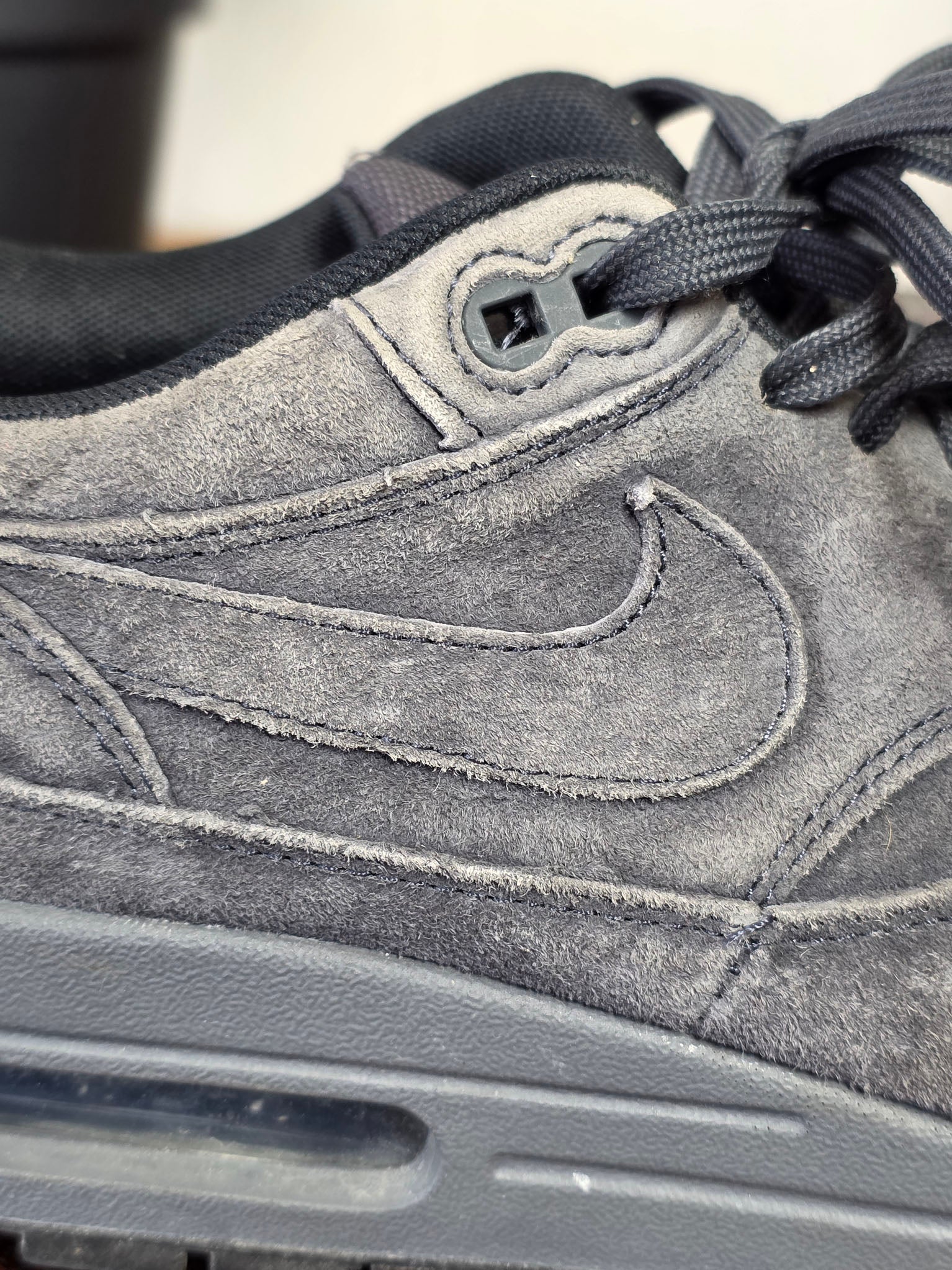 Nike Air Max 1 Premium Anthracite maat 43