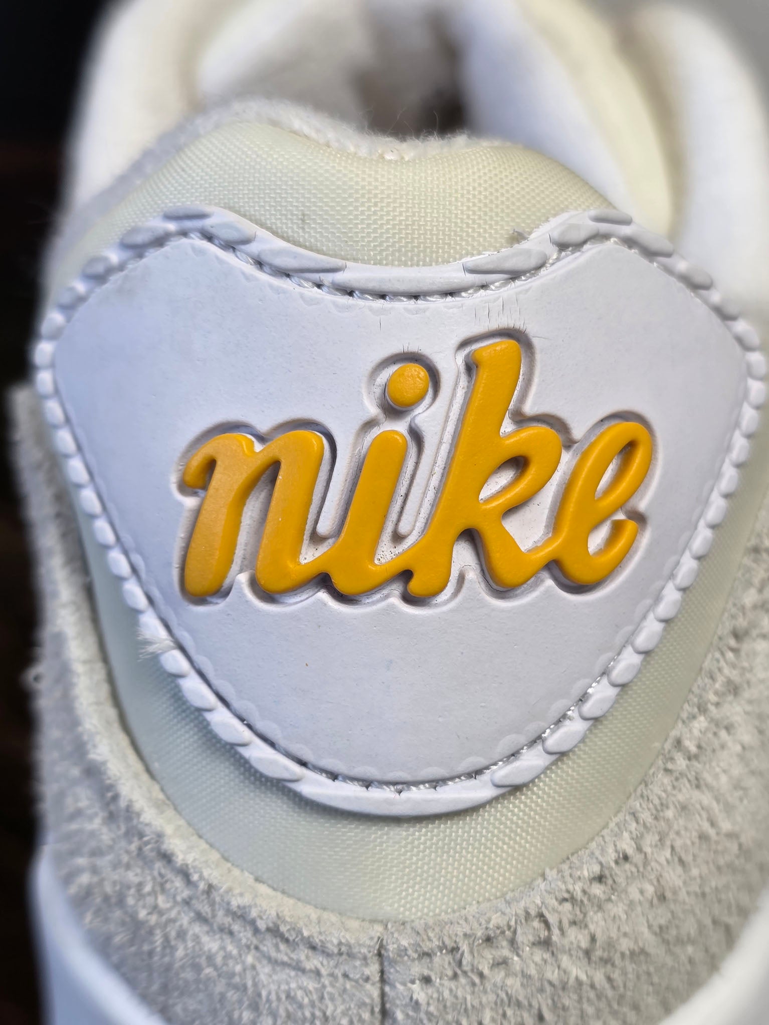 Nike Air Max 90 First Use "Light Bone" maat 41
