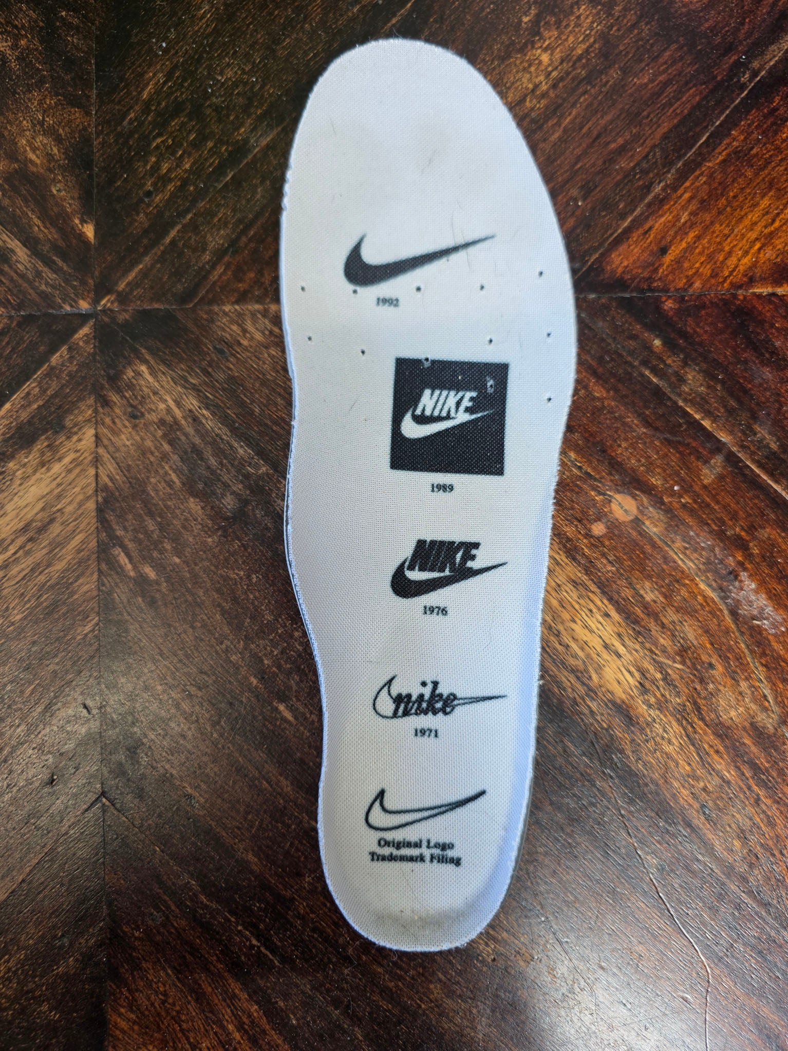 Nike Air Max 90 First Use "Light Bone" maat 41