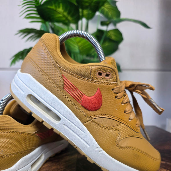 Nike Air Max 1 PRM Wheat Team Orange maat 39