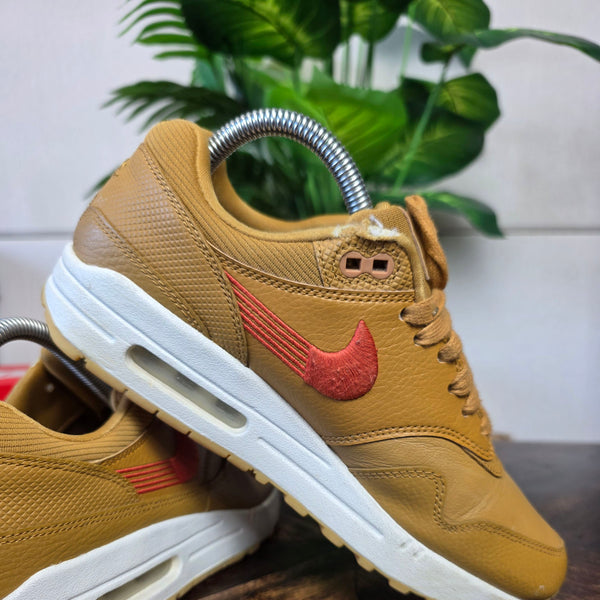 Nike Air Max 1 PRM Wheat Team Orange maat 39