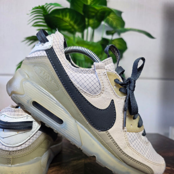 Nike Air Max 90 Terrascape Rattan maat 42
