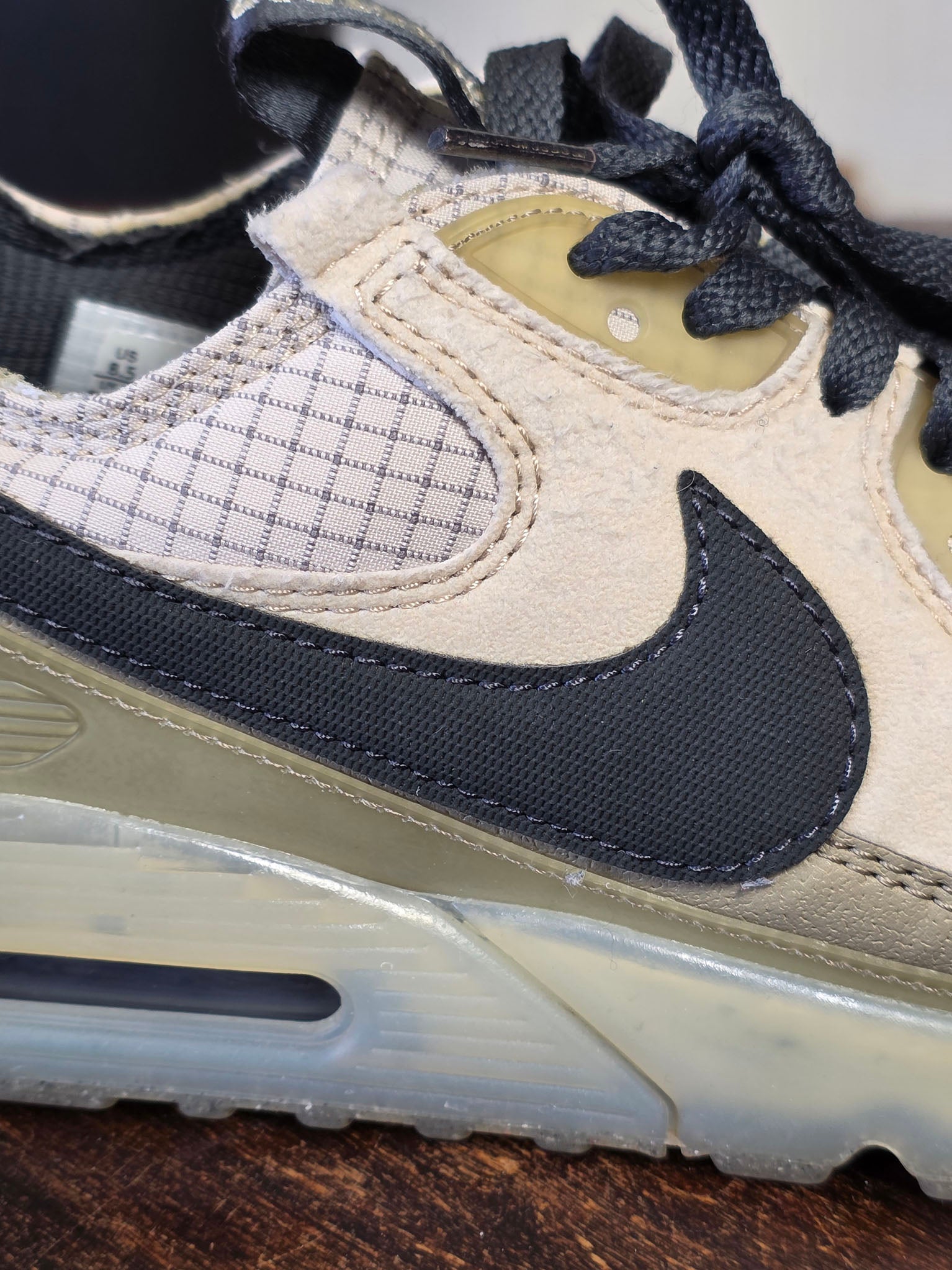 Nike Air Max 90 Terrascape Rattan maat 42