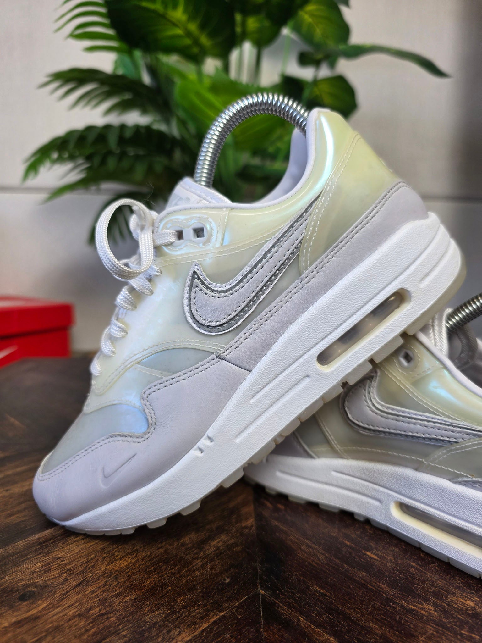 Nike Air Max 1 SNKRS Day White maat 37,5