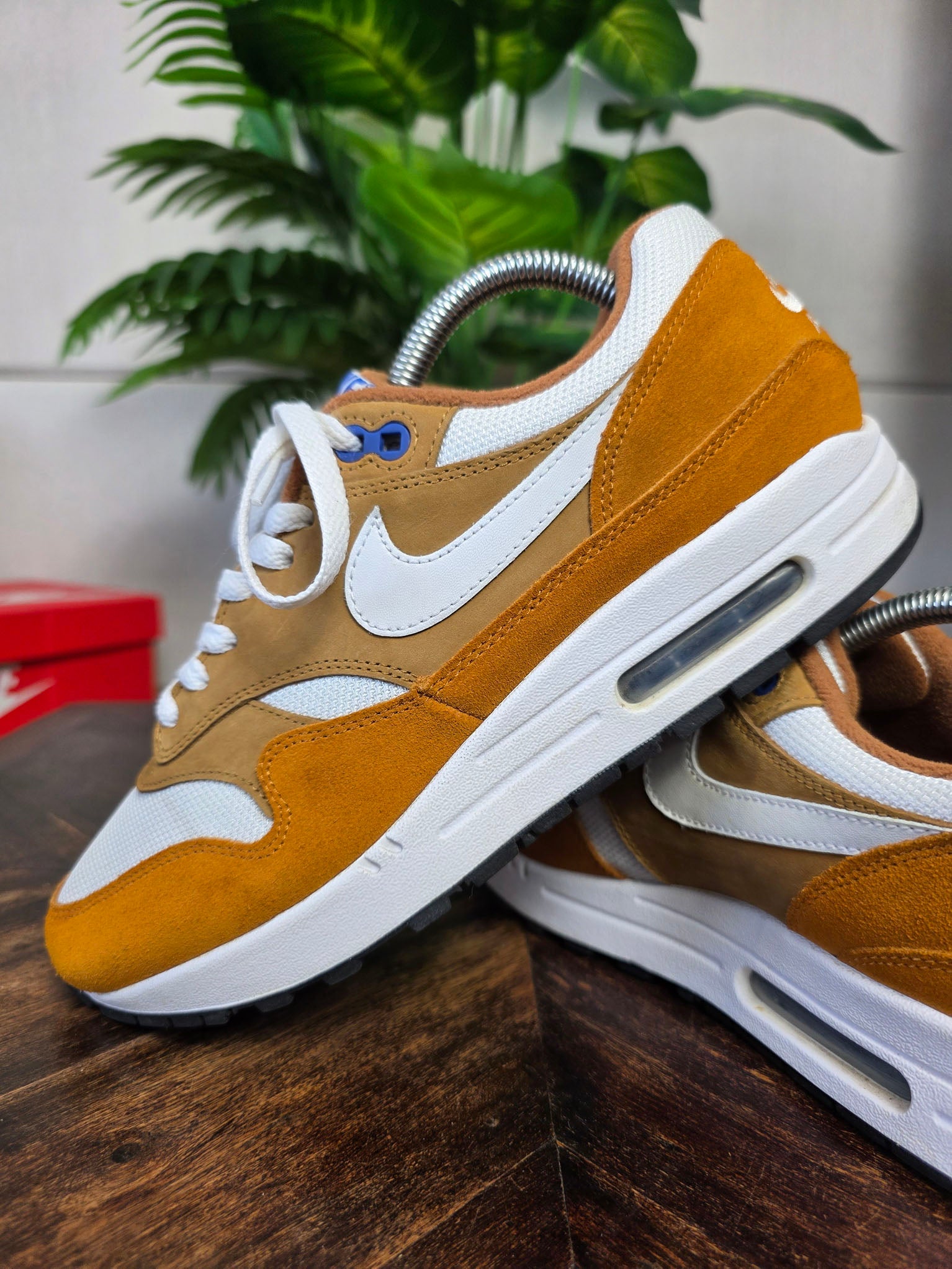 Nike Air Max 1 PRM Retro Curry maat 41