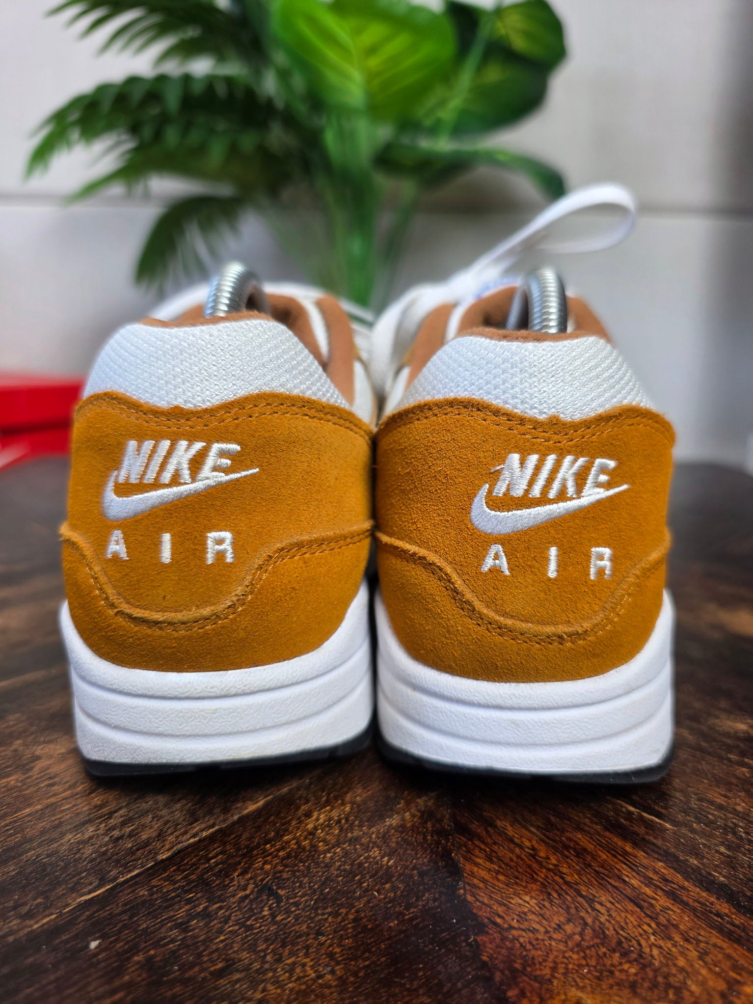 Nike Air Max 1 PRM Retro Curry maat 41