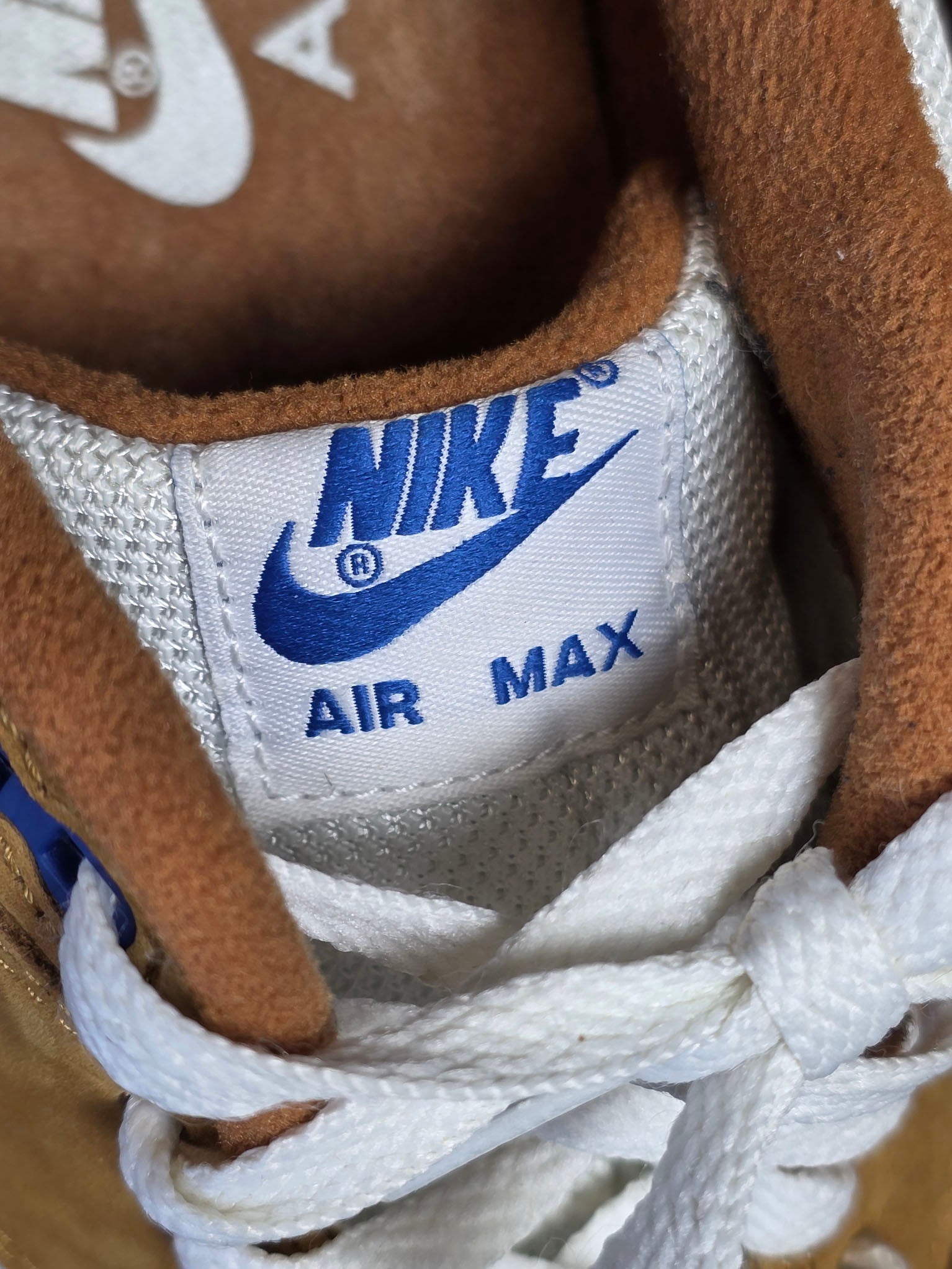 Nike Air Max 1 PRM Retro Curry maat 41