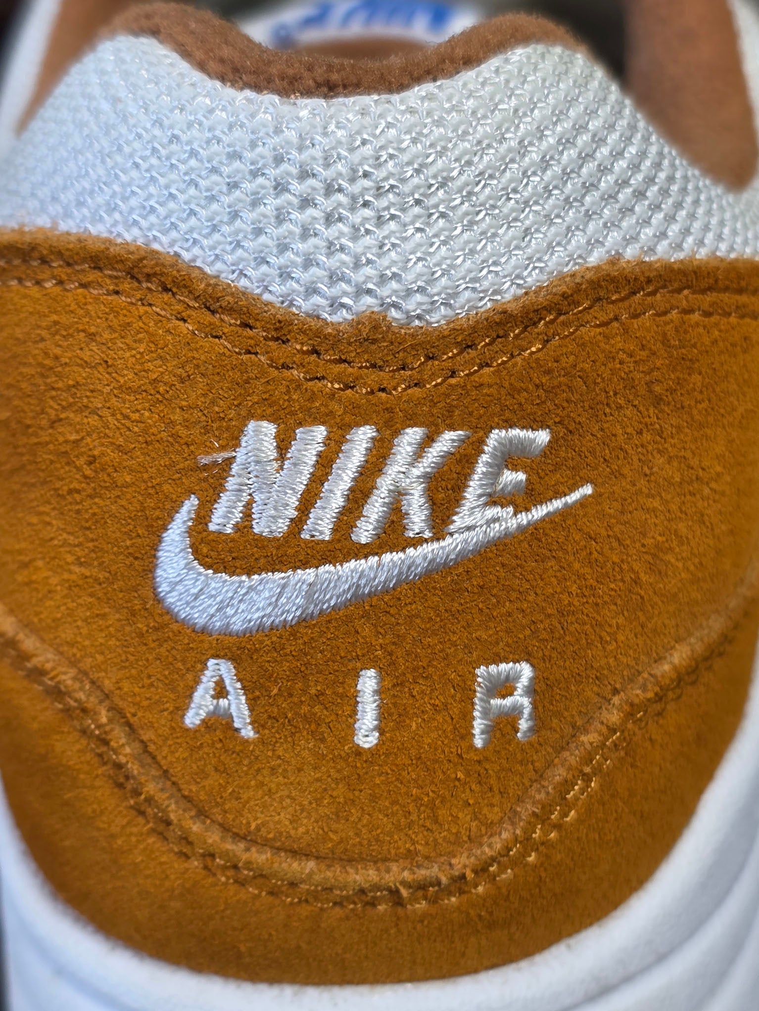 Nike Air Max 1 PRM Retro Curry maat 41