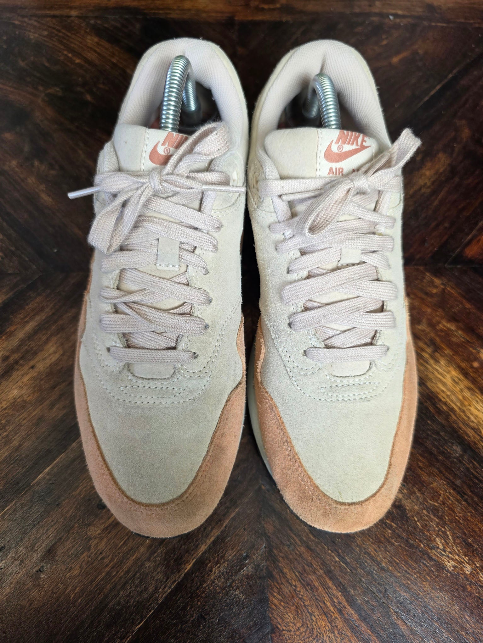 Nike Air Max 1 Jewel Guava Ice maat 42