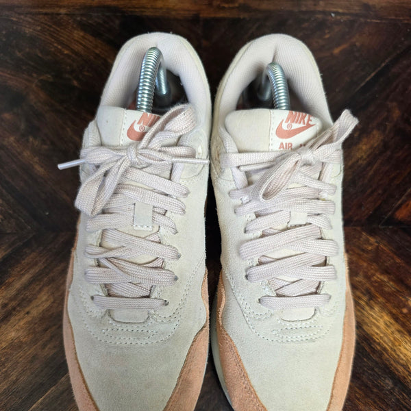 Nike Air Max 1 Jewel Guava Ice maat 42