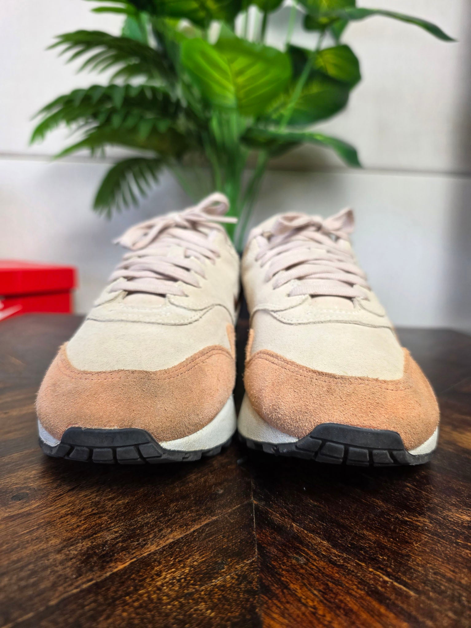 Nike Air Max 1 Jewel Guava Ice maat 42