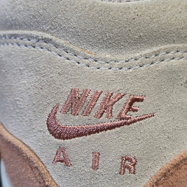Nike Air Max 1 Jewel Guava Ice maat 42