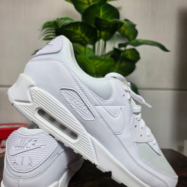 Nike Air Max 90 Triple White maat 49,5