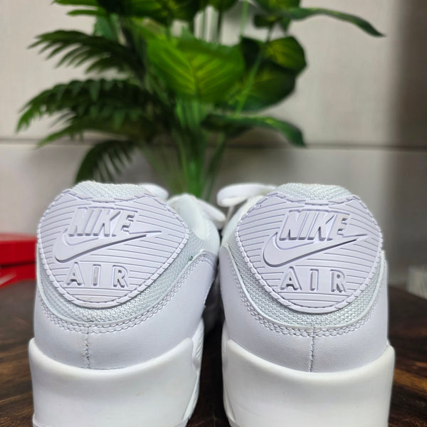 Nike Air Max 90 Triple White maat 49,5