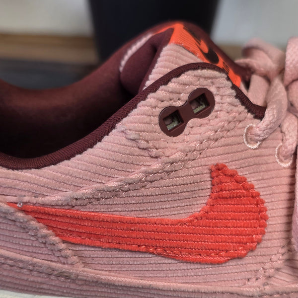 Nike Air Max 1 Coral Stardust Corduroy maat 40