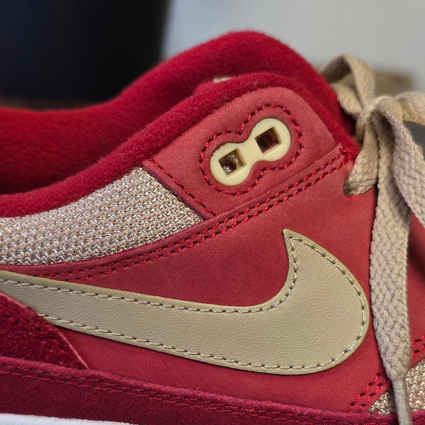Nike Air Max 1 Premium Retro Red Curry maat 43