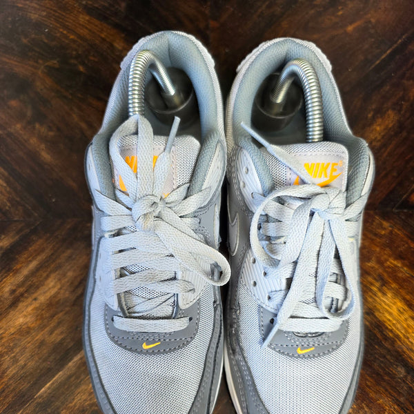Nike Air Max 90 Sundial Grey maat 40