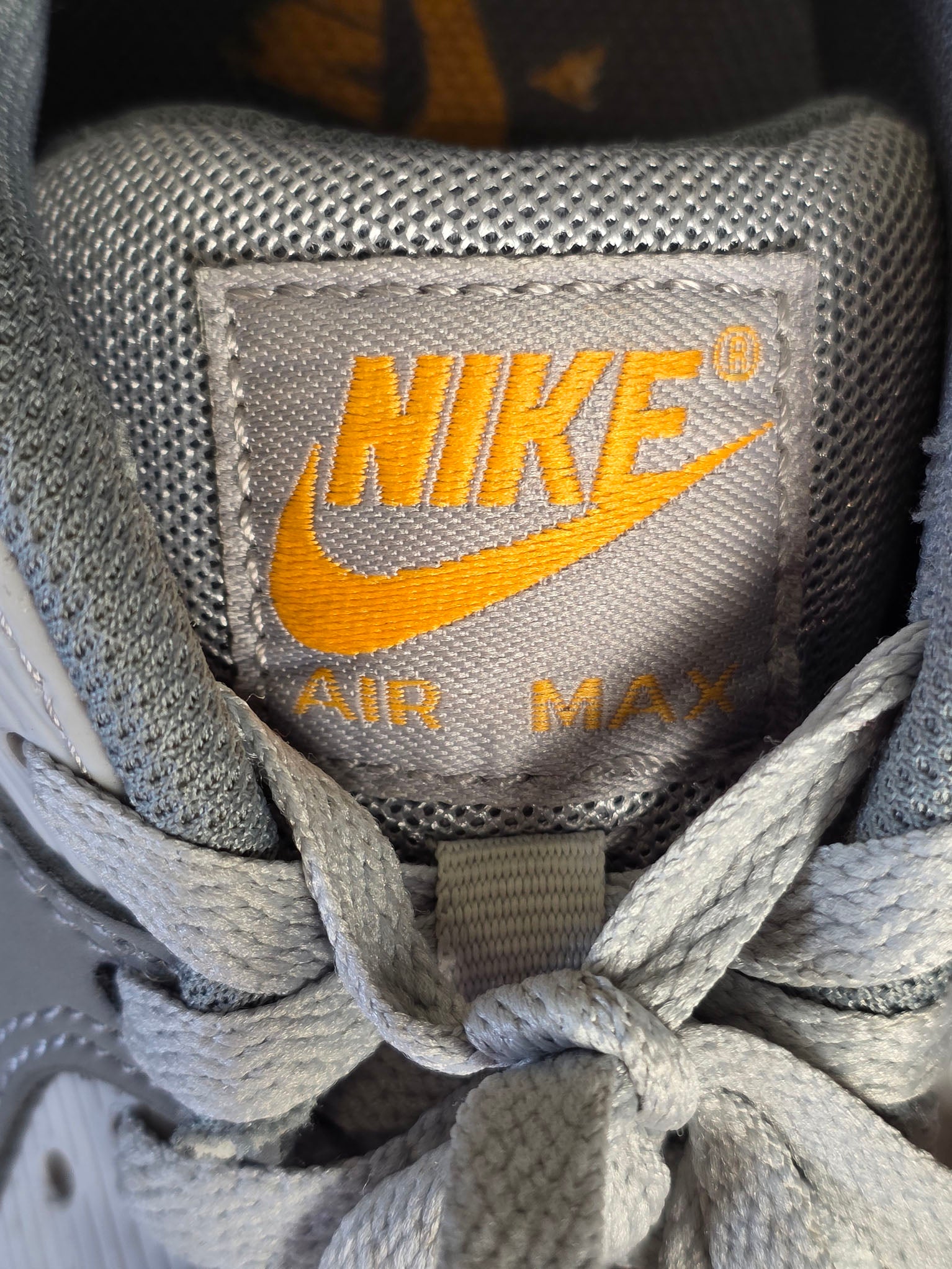 Nike Air Max 90 Sundial Grey maat 40