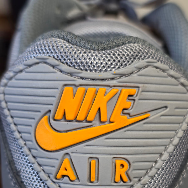 Nike Air Max 90 Sundial Grey maat 40