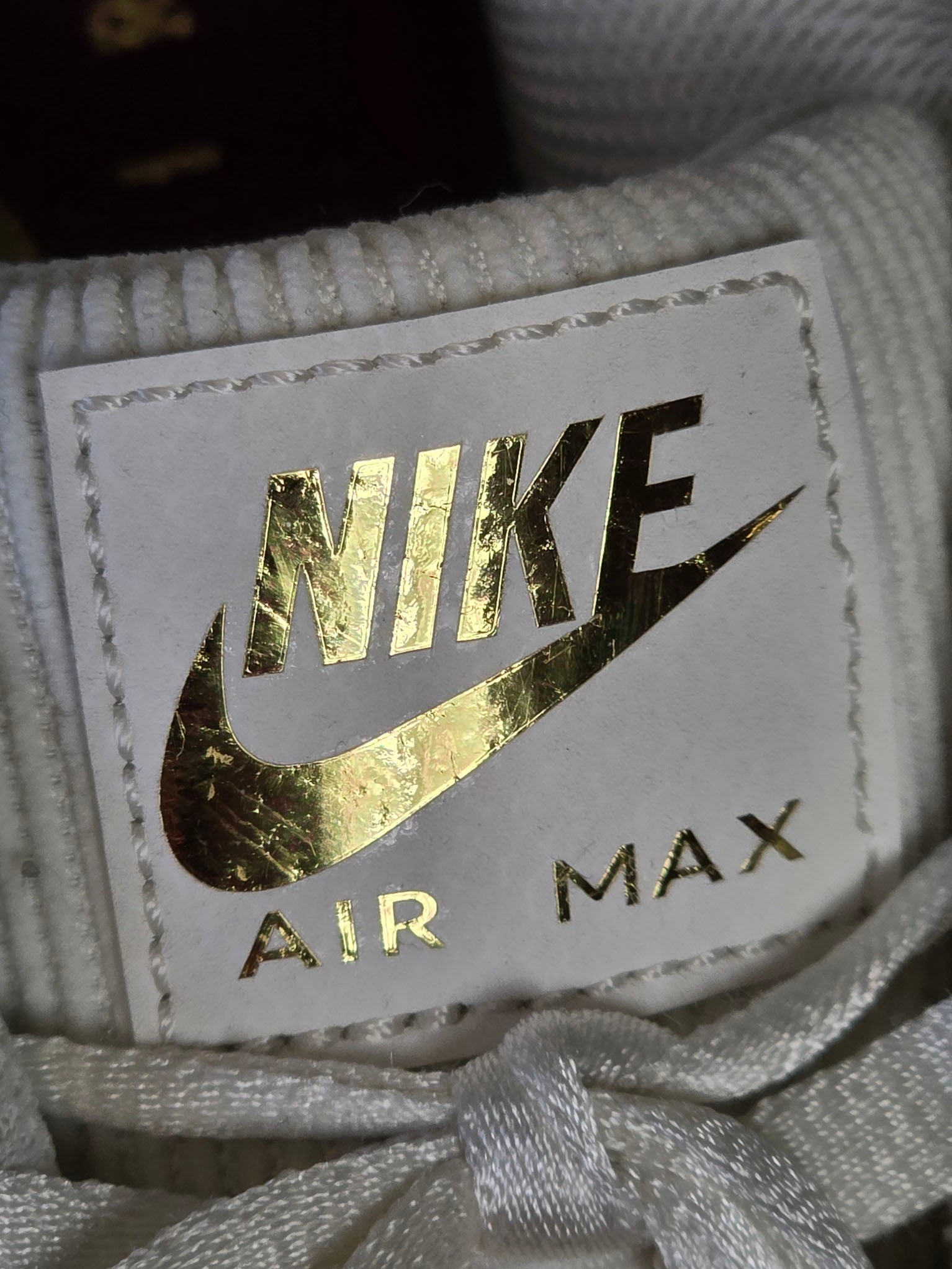 Nike Air Max 90 Summit White Swoosh Chain maat 40,5
