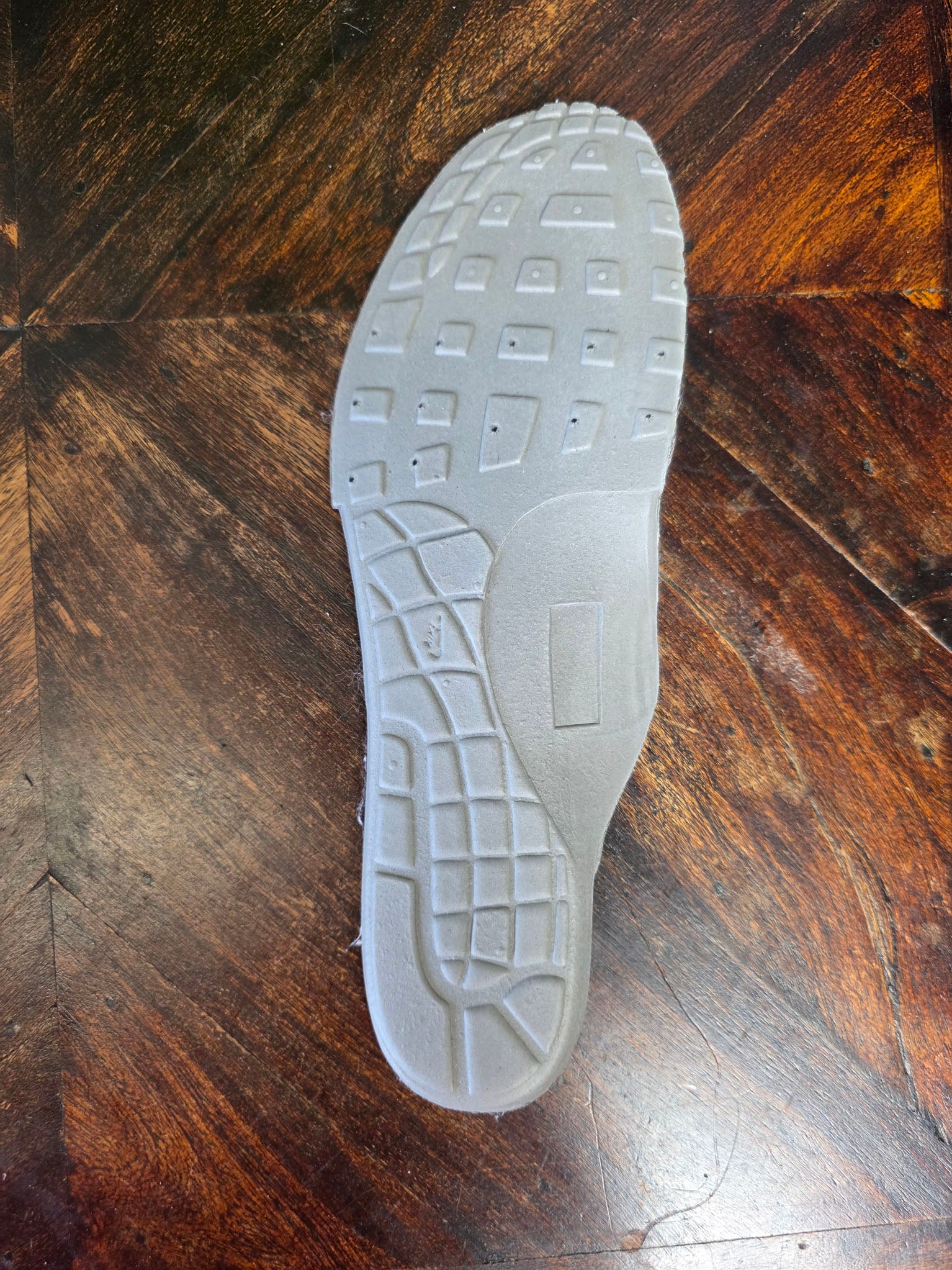 Nike Air Max 90 Summit White Swoosh Chain maat 40,5