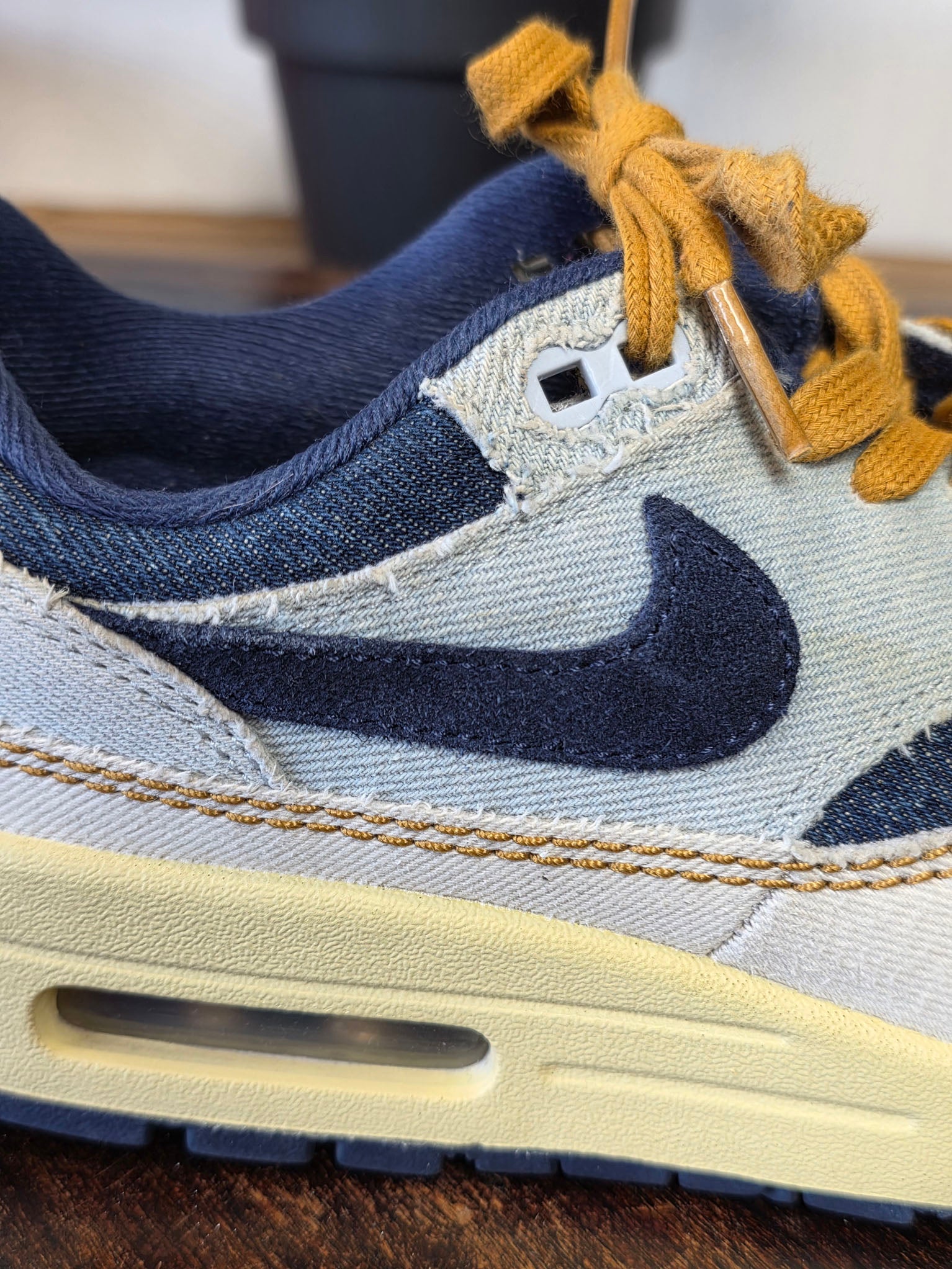 Nike Air Max 1 '87 WMNS Denim Aura maat 38,5