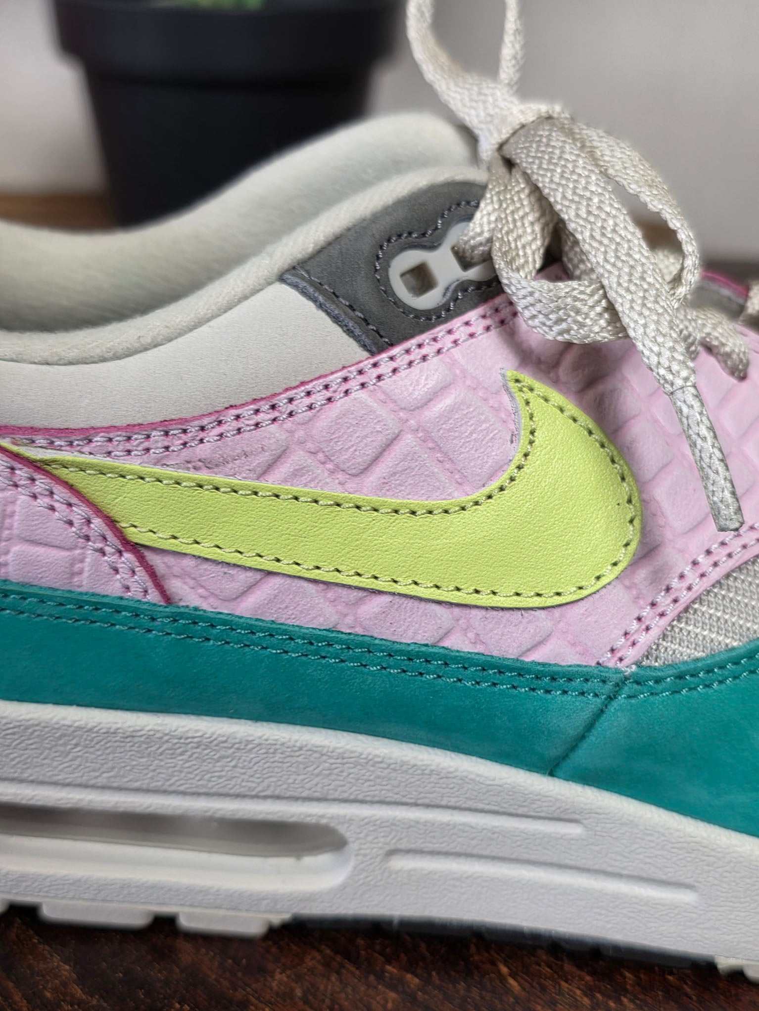 Nike Air Max 1 Blue Pink Yellow maat 46