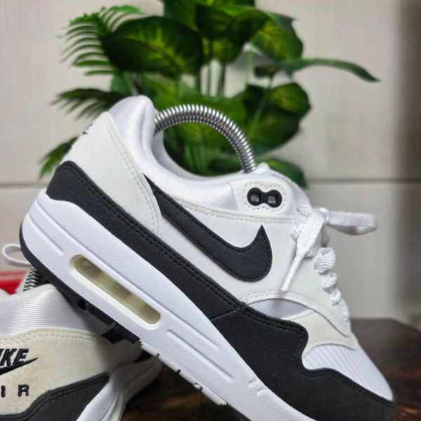 Nike Air Max 1 White Black maat 39