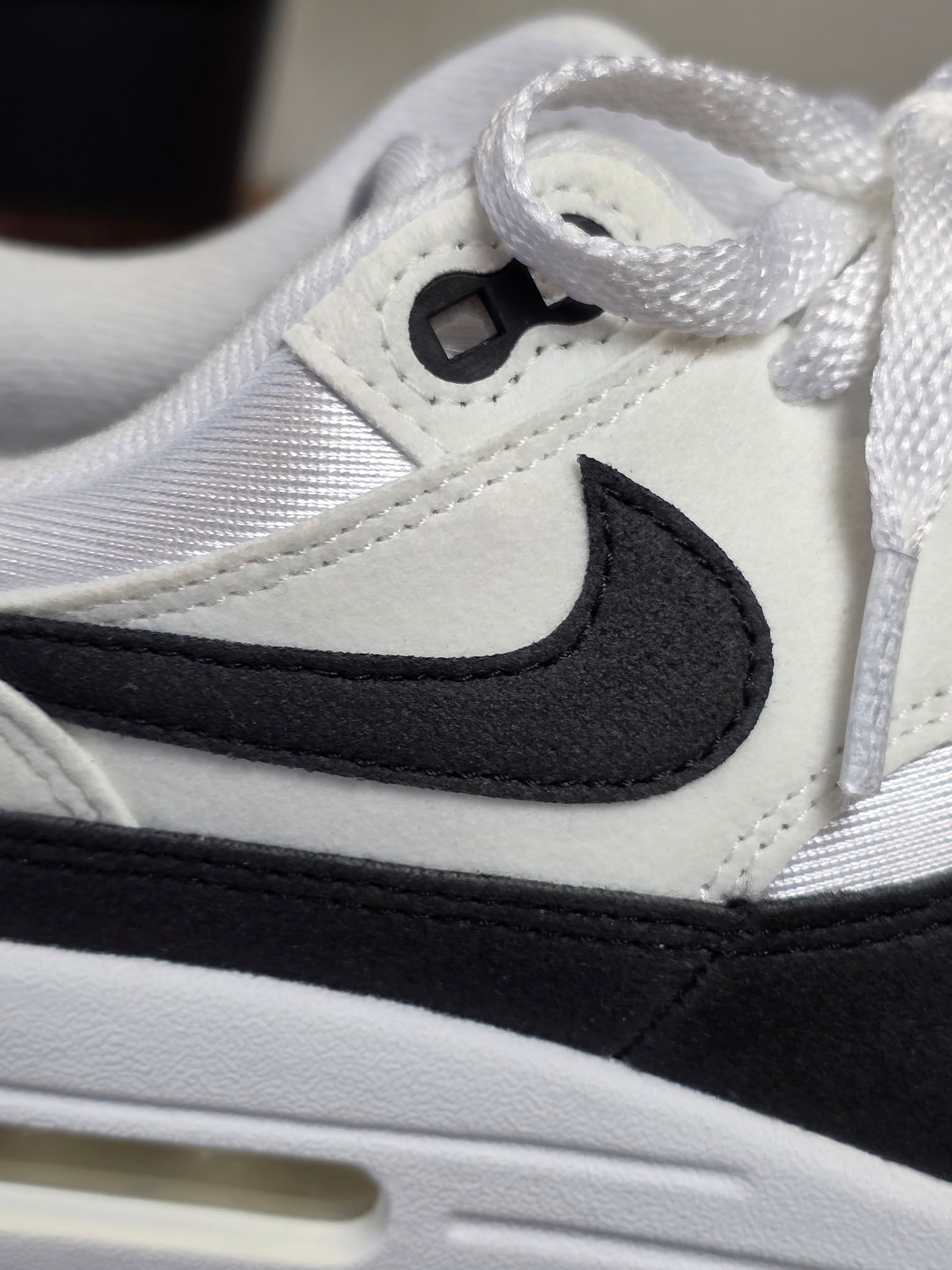 Nike Air Max 1 White Black maat 39