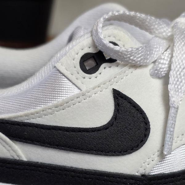 Nike Air Max 1 White Black maat 39