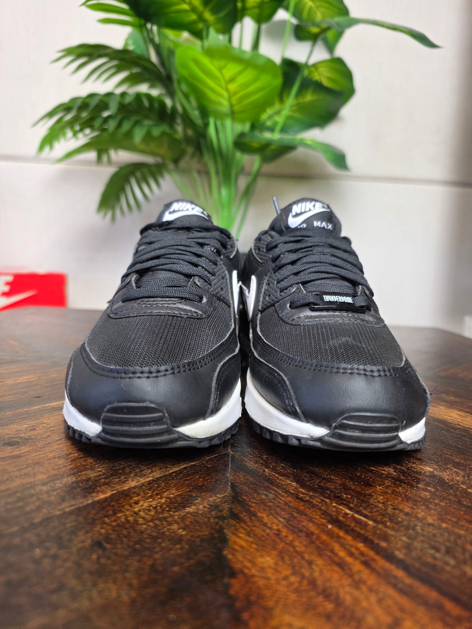 Nike Air Max 90 Black White maat 38,5