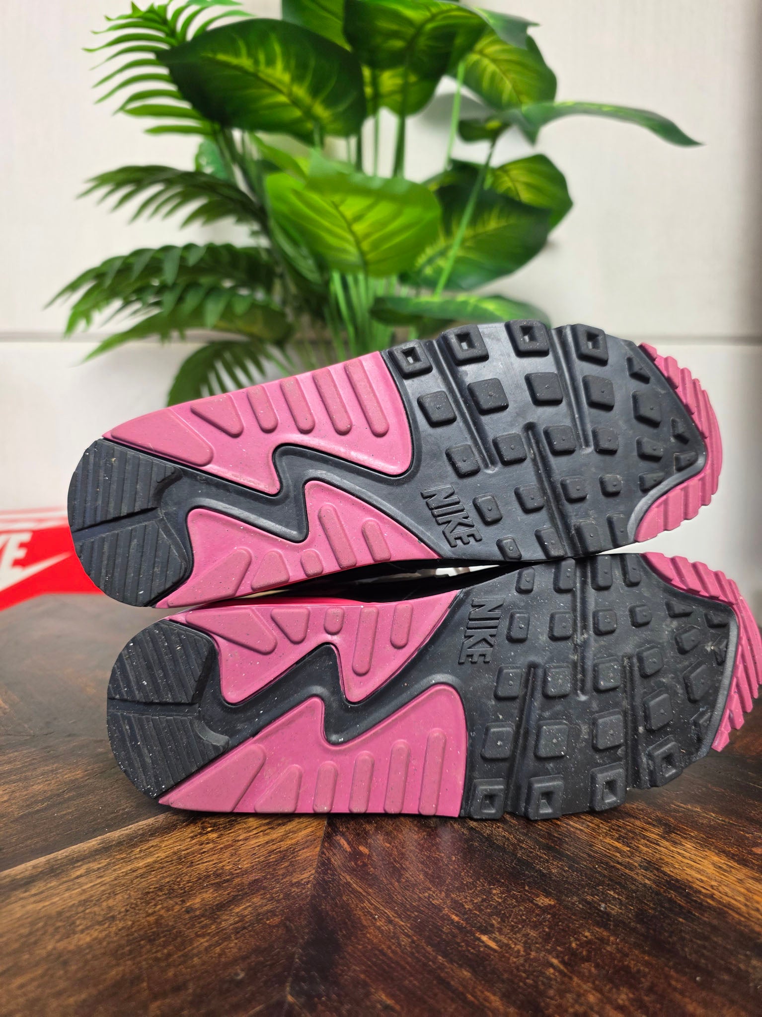 Nike Air Max 90 Aster Pink maat 38,5