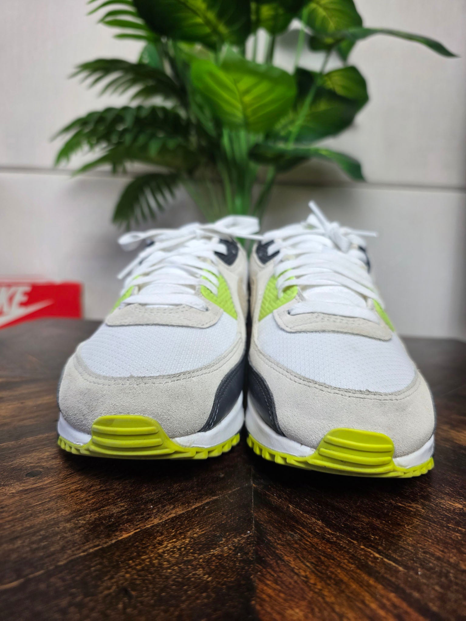 Nike Air Max 90 Cyber Khaki maat 44