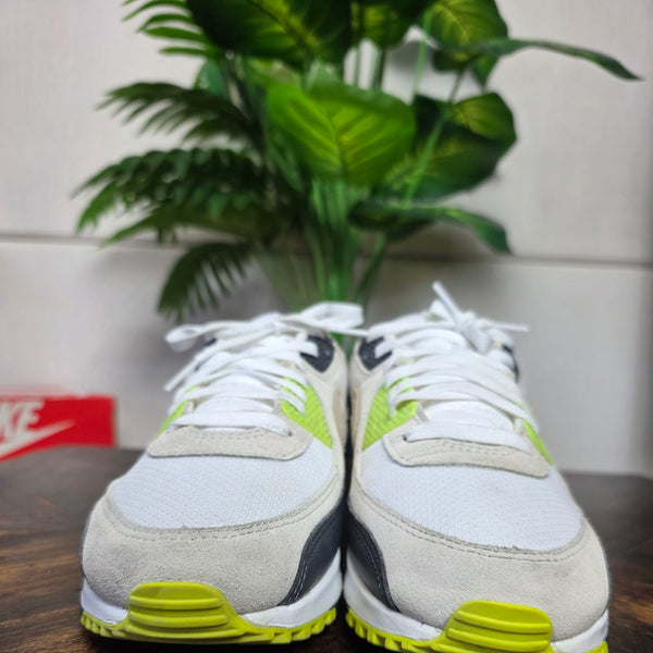 Nike Air Max 90 Cyber Khaki maat 44