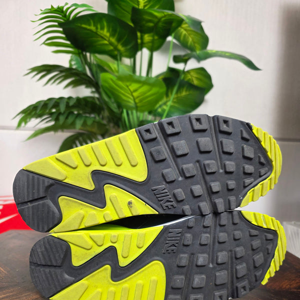 Nike Air Max 90 Cyber Khaki maat 44