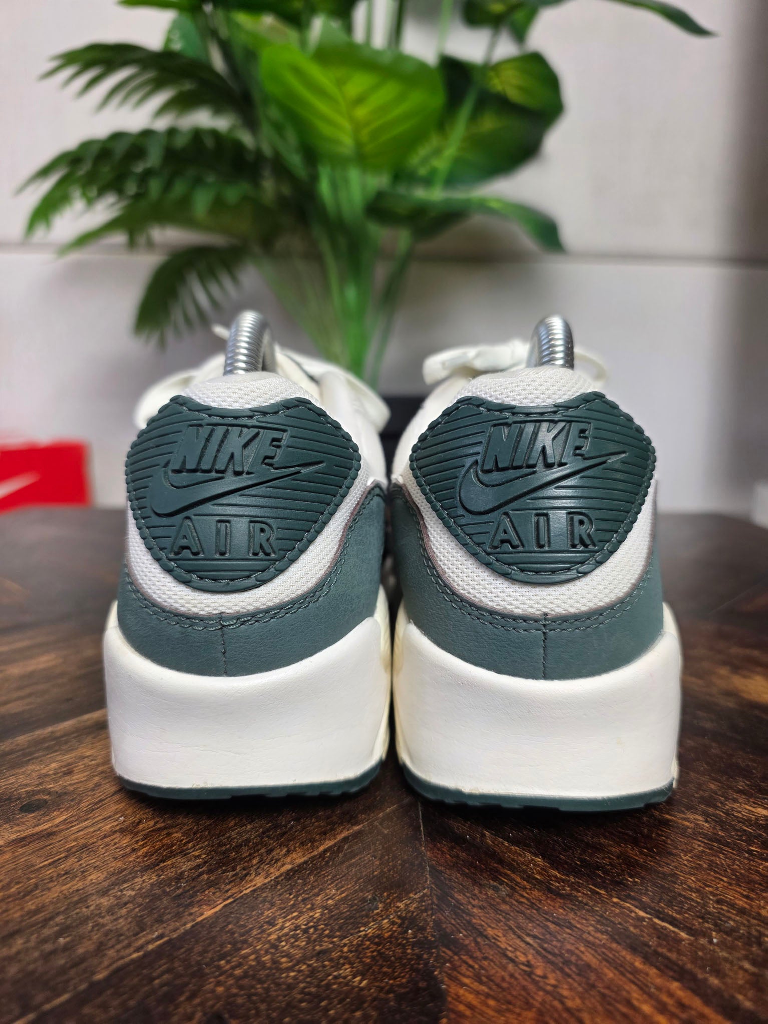 Nike Air Max 90 Vintage Green maat 40