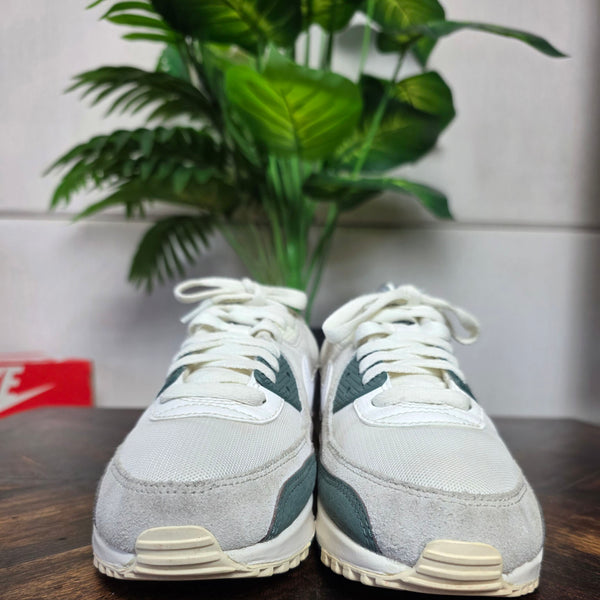 Nike Air Max 90 Vintage Green maat 40